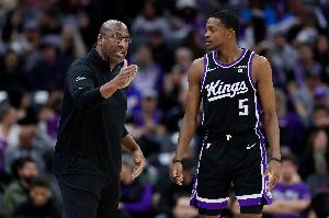 加内特比赛直播_国王队最新动态_NBA交易流言汇总配图