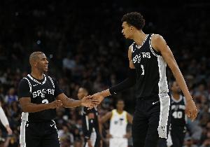 文班亚马比赛直播_NBA保罗最新动态_篮球赛事高清观看配图