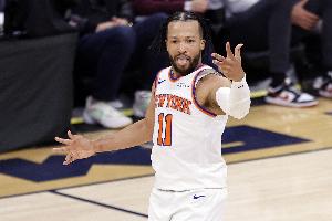尼克斯vs马刺_NBA总决赛五五开预测配图