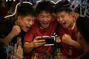 四年前陪你看球的人今年还在吗_足球直播高清_咪咕足球在线观看配图
