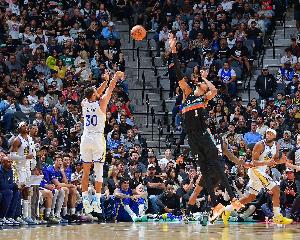 文班亚马比赛直播_文班亚马NBA最新动态_科比库里风格评价配图