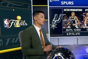 林书豪比赛直播_马刺vs尼克斯战术分析_NBA最新动态配图