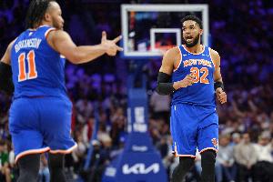 尼克斯vs马刺_NBA最新战报_篮球赛事比分预测配图