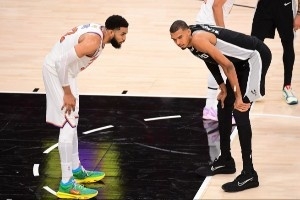文班亚马比赛直播_尼克斯vs马刺_NBA最新战报配图