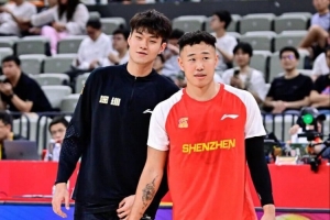 贺希宁比赛直播_中国男篮短训营最新动态_CBA篮球在线高清观看配图
