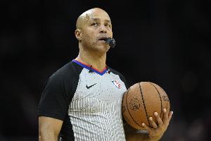 尼克斯vs马刺_NBA总决赛G3裁判组_篮球直播高清配图