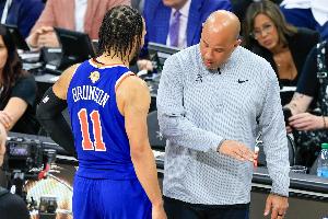 老布伦森比赛直播_尼克斯最新动态_NBA球星父子关系配图