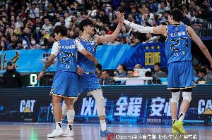 CBA新赛季分组_上海vs山西vs新疆_北京vs广东vs北控配图