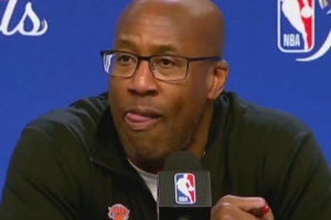 尼克斯vs马刺_今日NBA季后赛直播_裁判争议判罚分析配图