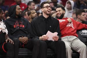 火箭vs对手_NBA篮球直播_火箭挡拆战术最新动态配图