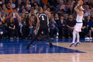 文班亚马比赛直播_马刺vs尼克斯高清回放_NBA最新动态配图