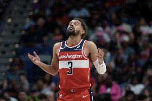 特雷·杨比赛直播_奇才最新动态_NBA东部排名预测配图