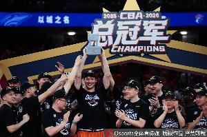 CBA最终排名_上海vs北京_广厦vs深圳_广东辽宁山东最新战绩配图