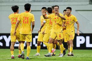 中国男足vs正常水平_最后一传一射不佳_中国足球最新动态配图