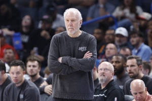 波波维奇比赛直播_马刺vs尼克斯_篮球NBA最新动态配图