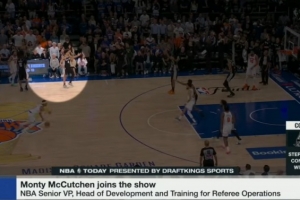 马刺vs尼克斯_裁判失误导致开球混乱_NBA篮球最新战报配图