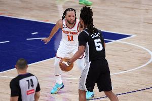 加内特比赛直播_马刺最新动态_NBA球星访谈配图