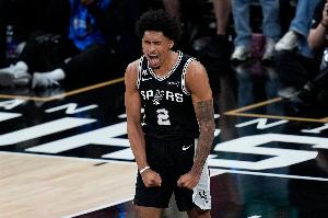 马刺vs尼克斯_NBA比赛直播_篮球高清在线观看配图