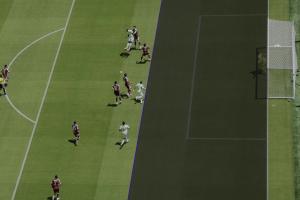 判罚分析机构质疑FIFA澄清划线：进攻球员踩到线，防守者没碰到线配图